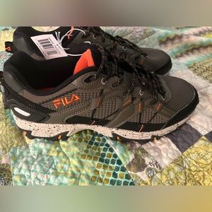 FILA men’s athletic shoes NWT 10.5